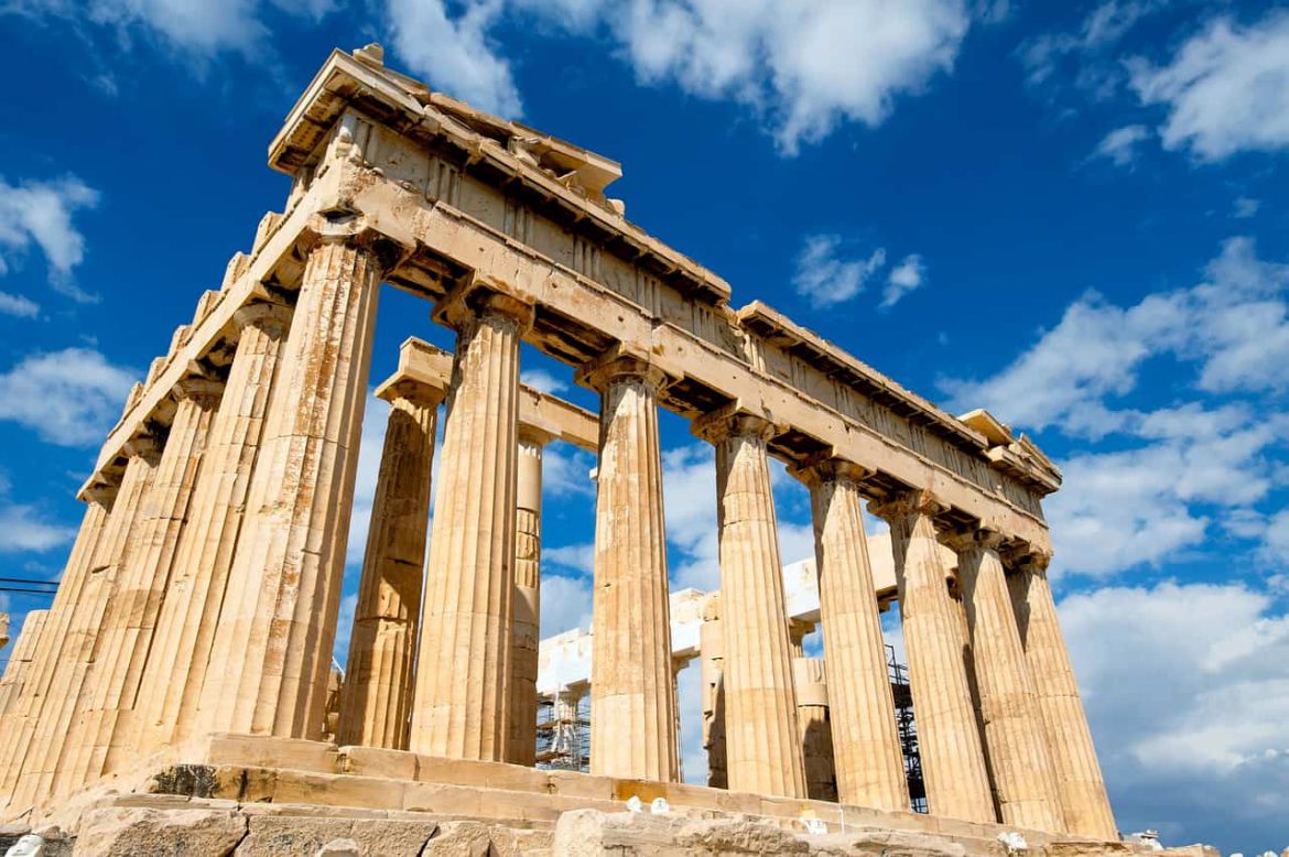 8 luoghi imperdibili per un viaggio in Grecia